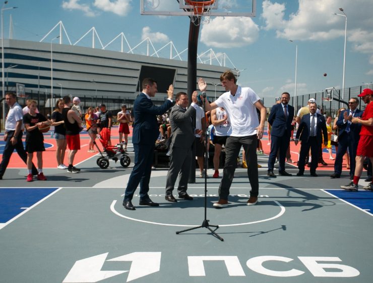 ПСБ открыл в Калининграде крупнейший в России центр уличного баскетбола