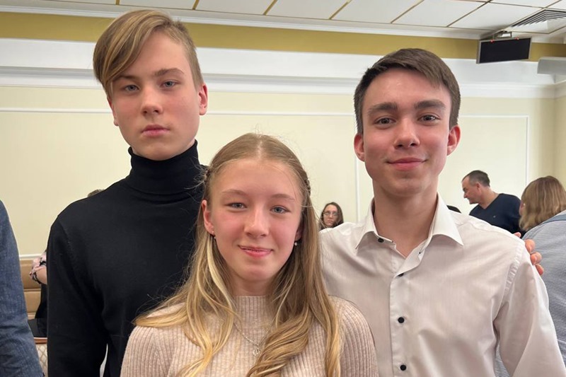 Школьники из Калининграда изучили загрязнение микропластиком Форелевого озера и вошли в число победителей конкурса Минприроды