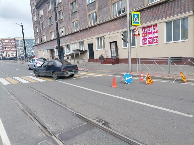 «Пежо» сбило 9-летнего пешехода на Дзержинке