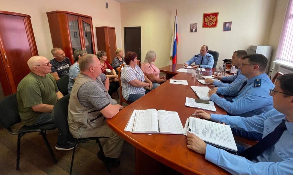 Прокурор Калининградской области провёл личный приём жителей Полесского района