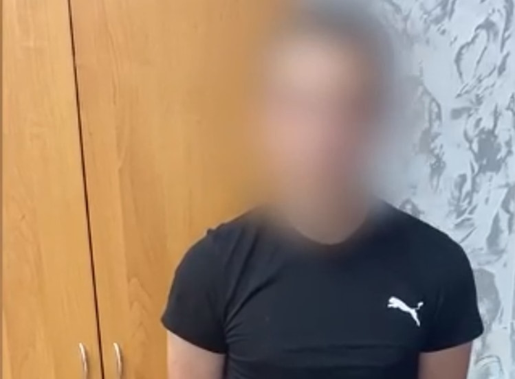 В Калининграде задержан 18-летний курьер телефонных мошенников