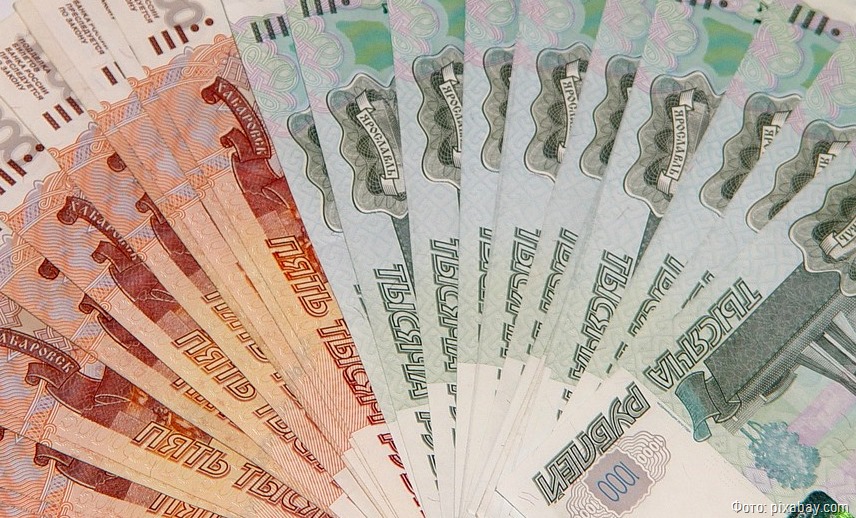Средняя зарплата в Калининградской области впервые преодолела отметку в 50 тысяч рублей