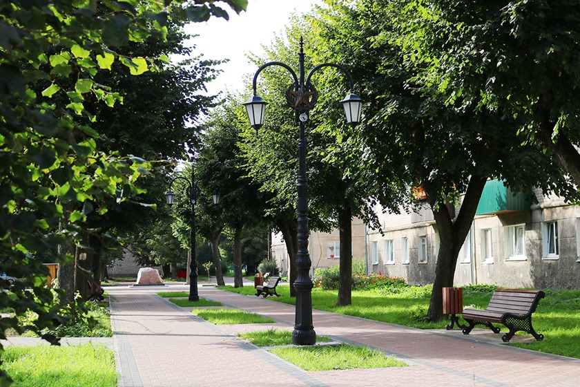 В Советске комплексно благоустраивают дворовые и общественные территории
