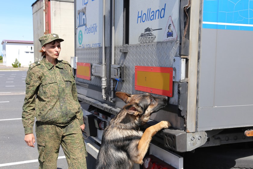 Калининградская таможня: вчера с 11 до 19 часов Литва приняла всего 3 грузовика