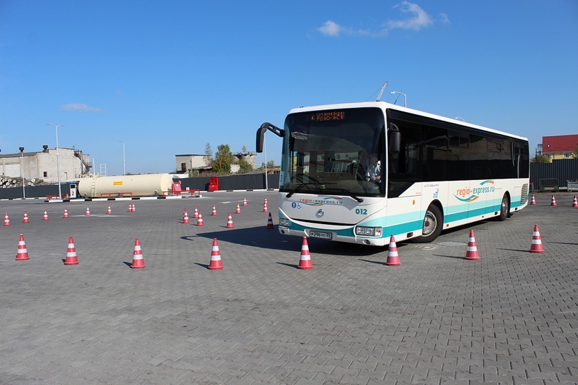 Из аэропорта Калининграда запустили автобусные маршруты до курортных городов