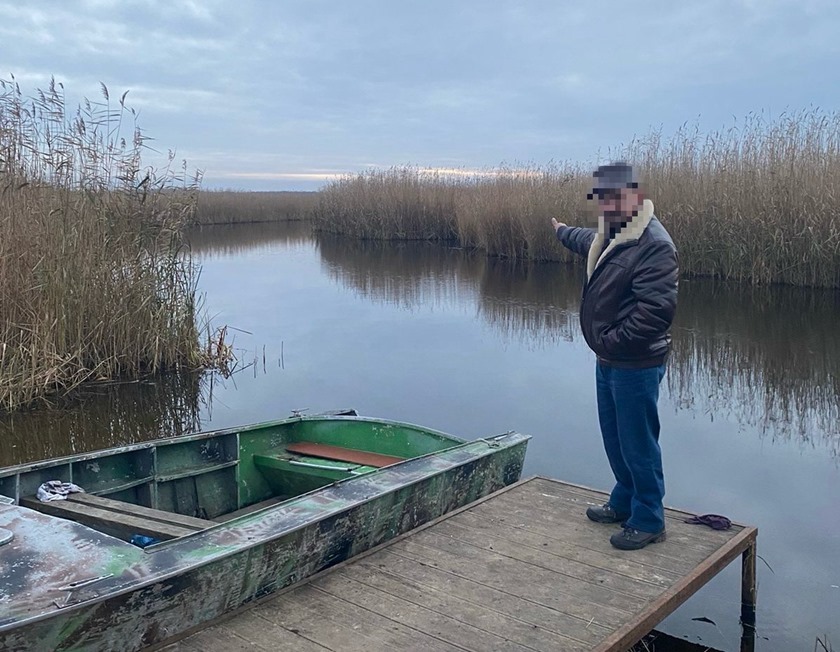 Браконьера с уловом рыбы поймали в одном из водотоков Калининградского залива