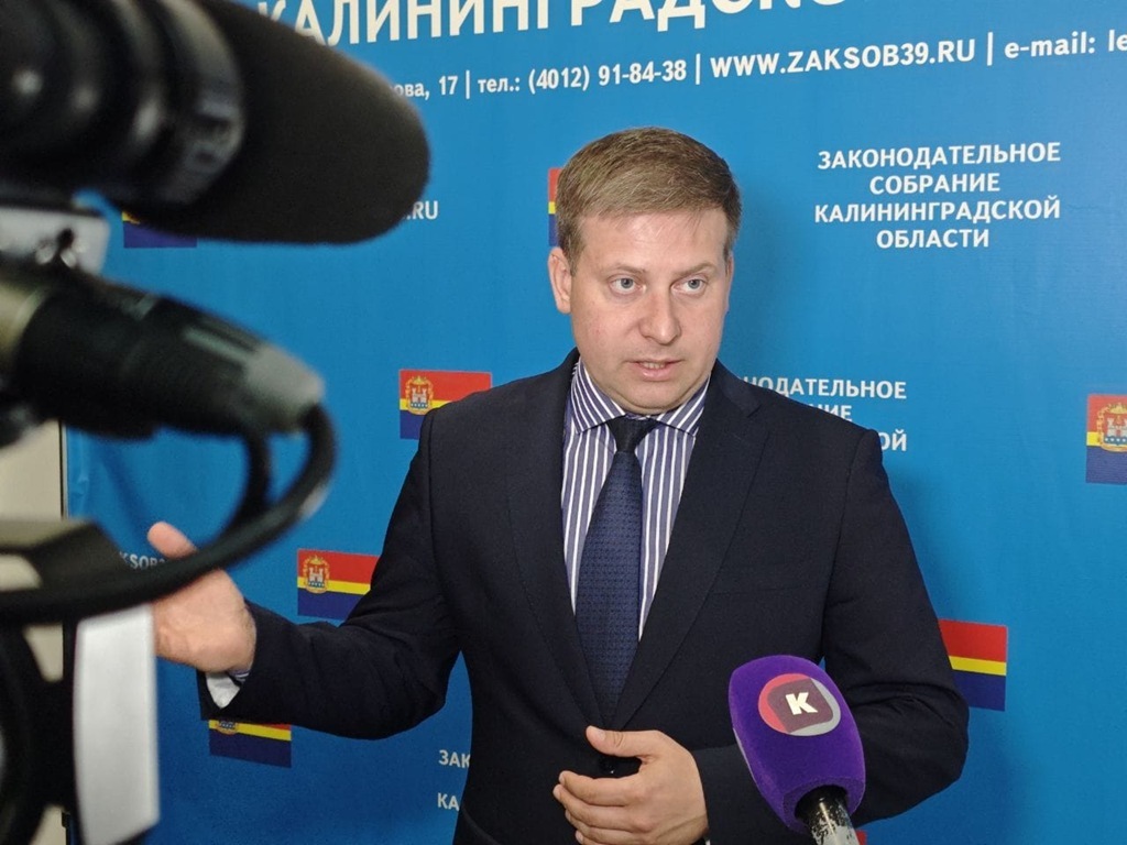Евгений Мишин