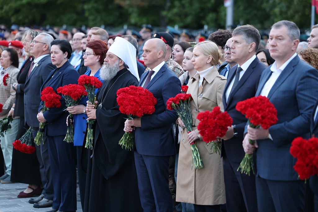 Память о героях: в Калининградской области прошла акция «Свеча памяти»