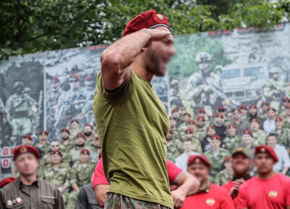 Боец калининградского «Бастиона» завоевал краповый берет