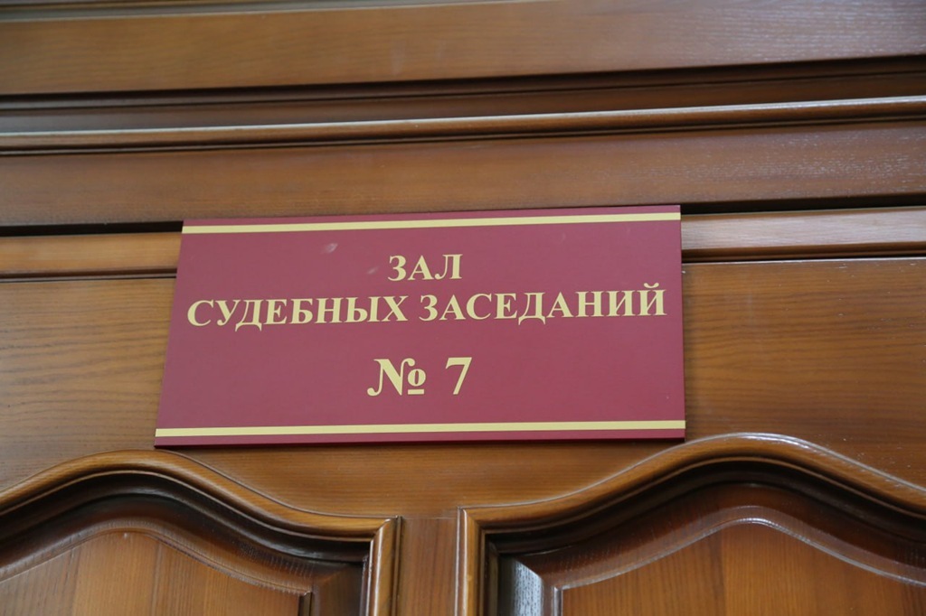 Начальник отдела строительства Балтфлота осужден за мошенничество при возведении Нахимовского училища