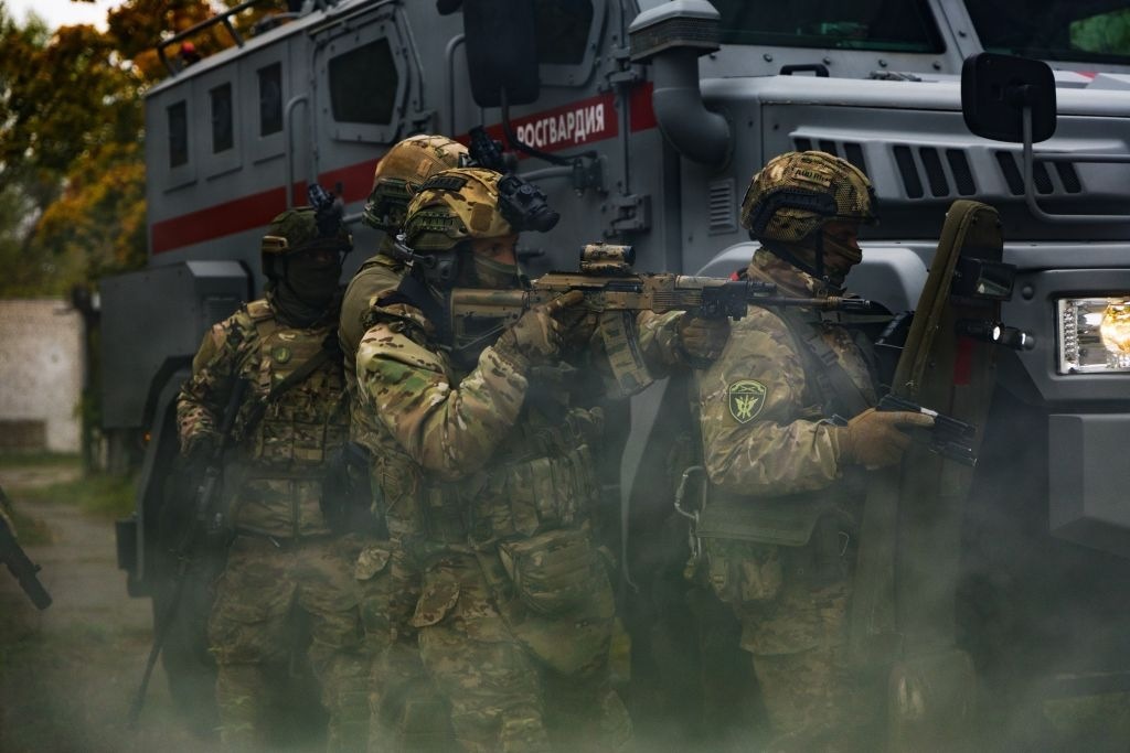 В Калининграде отметили День СОБР: спецназ «Викинг» отчитался о 340 операциях с начала года