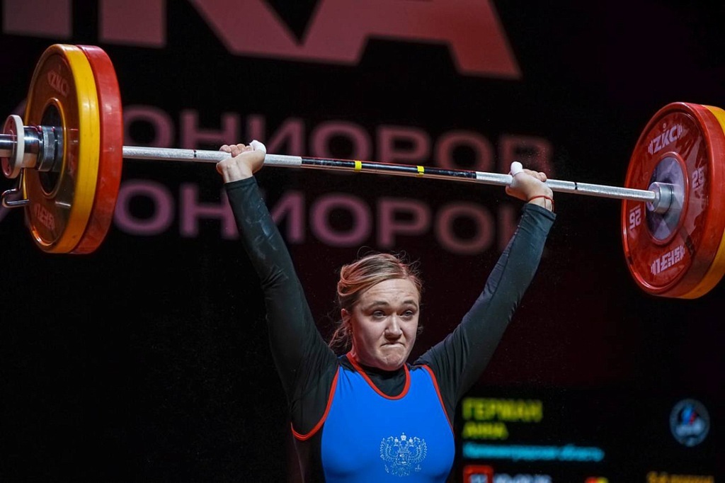 Золото Калининграда: юниорка покорила российский подиум