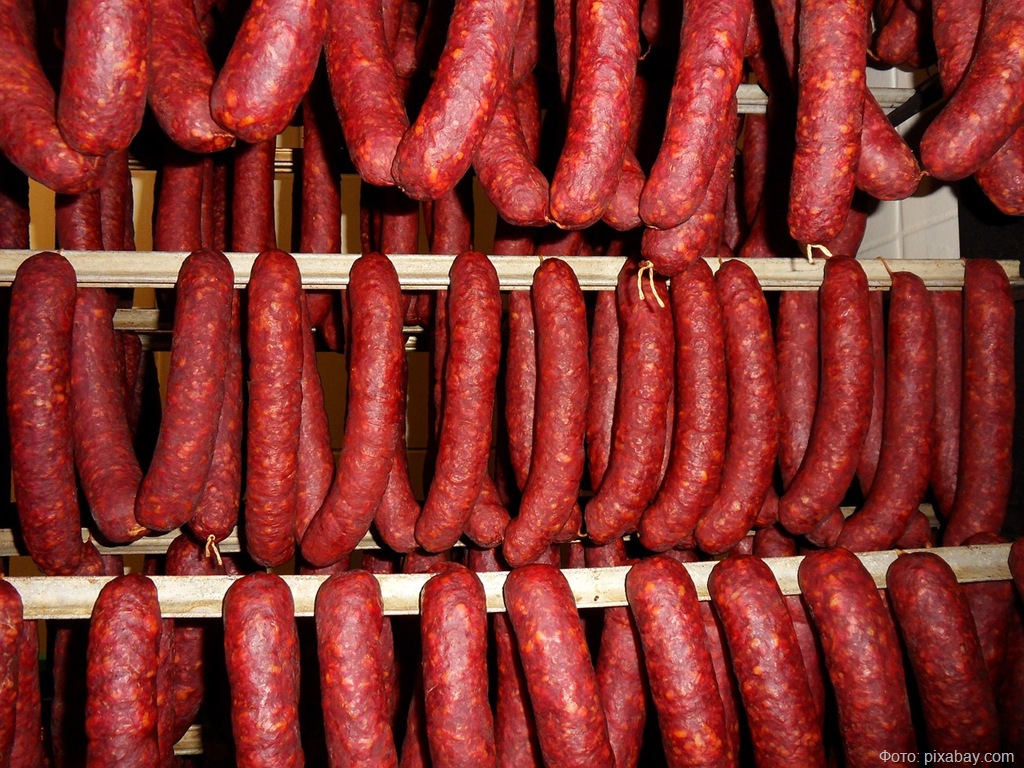 Калининградская область отправила 110 тысяч тонн мясной продукции в регионы России Калининградская область отправила 110 тысяч тонн мясной продукции в регионы России