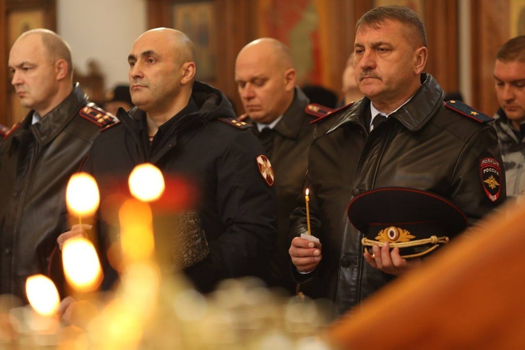 В Калининграде почтили память погибших при исполнении долга полицейских В Калининграде почтили память погибших при исполнении долга полицейских