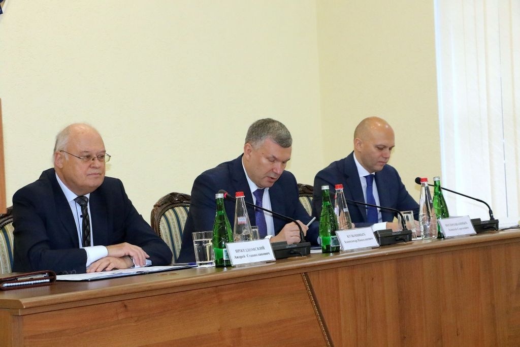 В Калининграде обсудили борьбу с терроризмом в интернете В Калининграде обсудили борьбу с терроризмом в интернете