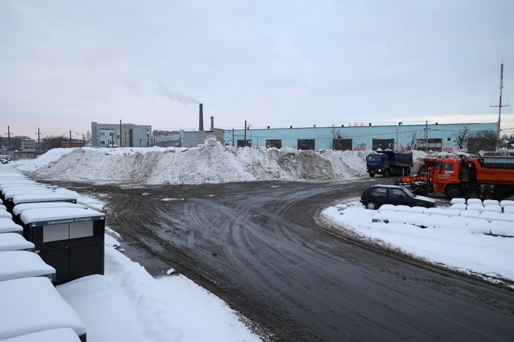 Дятлова попросила калининградцев не пользоваться личным транспортом &mdash; из-за ледяного дождя