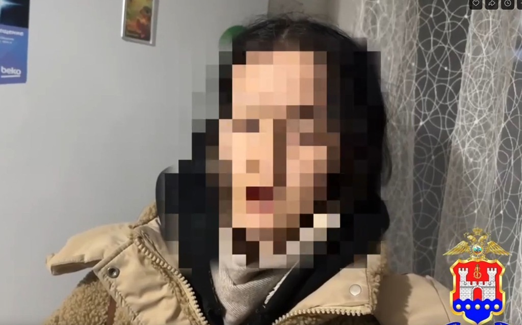 18-летнюю «закладчицу» наркомагазина арестовали в Калининграде с крупной партией «соли» 18-летнюю «закладчицу» наркомагазина арестовали в Калининграде с крупной партией «соли»