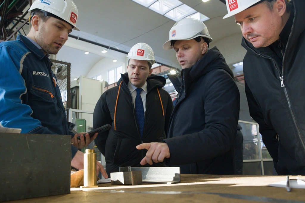 Алиханов и Беспрозванных нащупали рост промышленности Калининграда